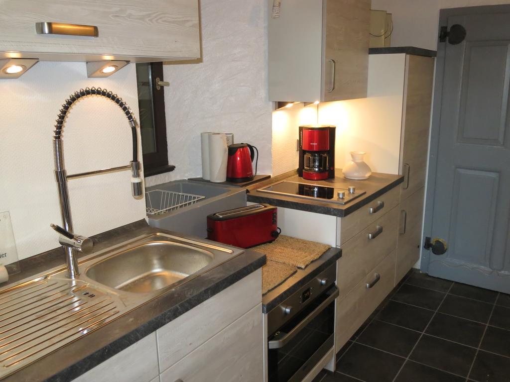 Ferienwohnungen Haus Hinneres Schalkenmehren Habitación foto