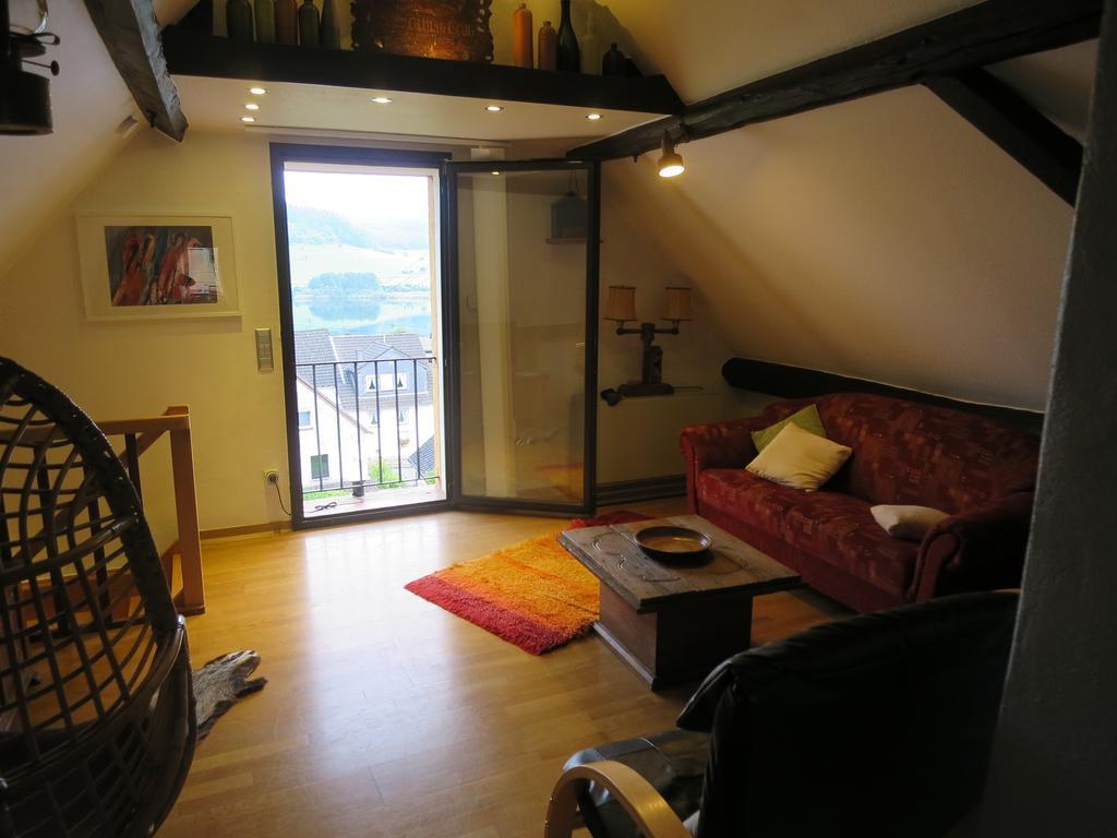 Ferienwohnungen Haus Hinneres Schalkenmehren Habitación foto