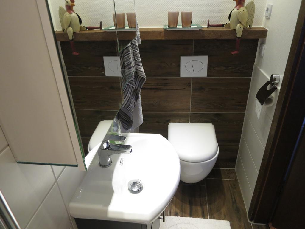 Ferienwohnungen Haus Hinneres Schalkenmehren Habitación foto